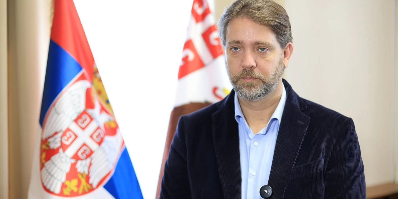 Градоначелник Крагујевца нуди дијалог