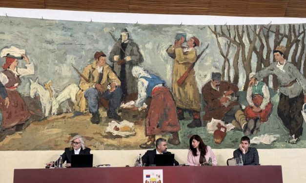 Завеса за сопствено бирачко тело