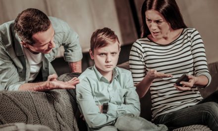 Удар на породицу под маском “заштите деце”