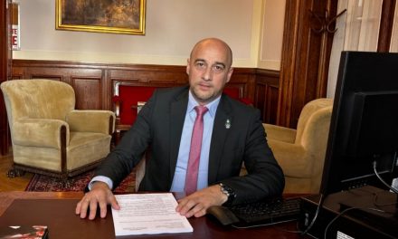 Јекић: Крваве главе нису празник демократије, већ пораз државе