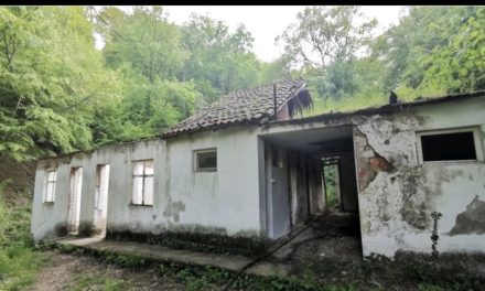 Бања код Страгара некада спас за болесне, данас руинирана чека инвеститора