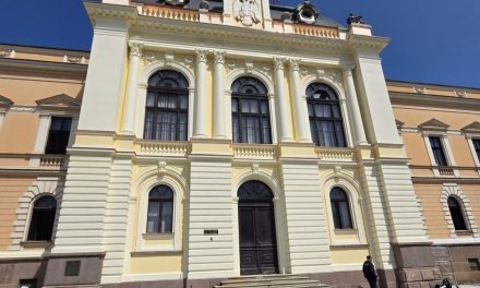 Обновљена фасада Старог суда, остале локације на чекању