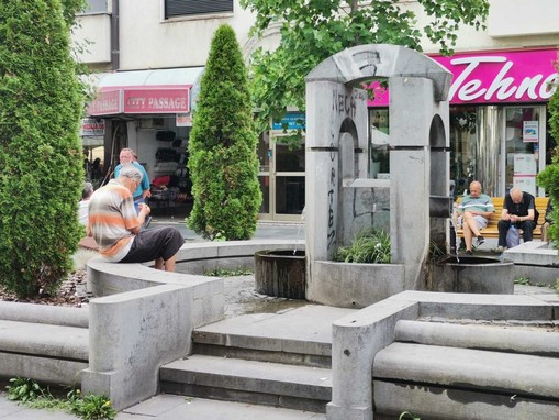 Вода са јавних чесама у Крагујевцу није безбедна за употребу