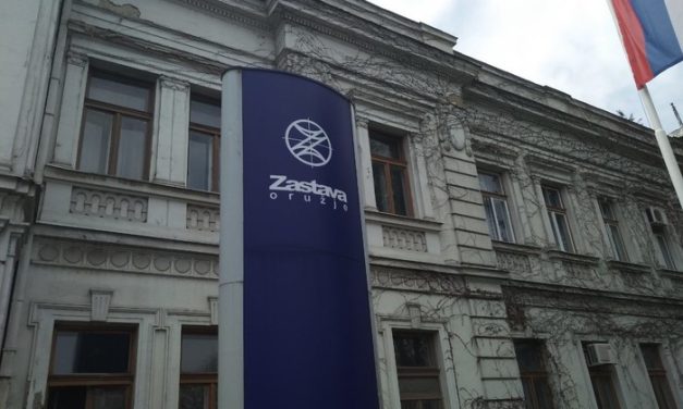 Синдикат „Застава оружје“ тражи смену руководства и хитне мере за стабилизацију пословања